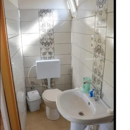 Feslegen Bungalow Kucukkuyu